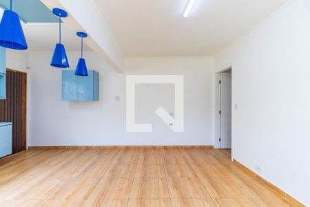 Sala de casa para alugar com 3 quartos, 140m² em Vila do Castelo, São Paulo