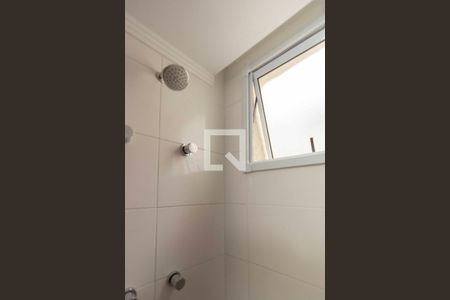 Banheiro de apartamento para alugar com 2 quartos, 43m² em Jardim Iris, São Paulo