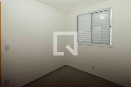 Quarto 1 de apartamento para alugar com 2 quartos, 43m² em Jardim Iris, São Paulo