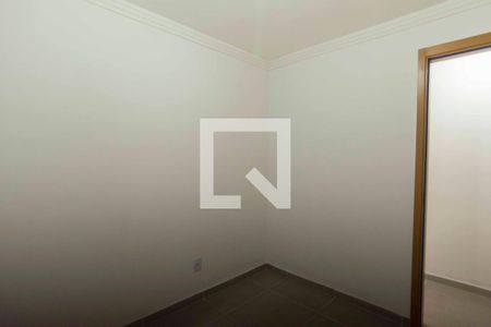 Quarto 1 de apartamento para alugar com 2 quartos, 43m² em Jardim Iris, São Paulo