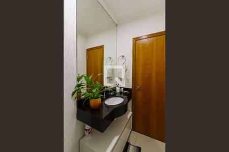 Lavabo de casa à venda com 3 quartos, 150m² em Jardim Monte Kemel, São Paulo