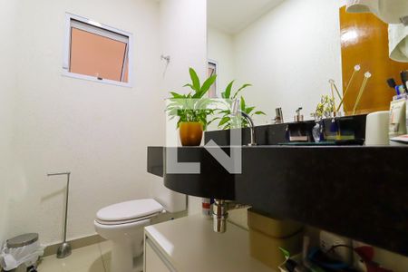 Lavabo de casa à venda com 3 quartos, 150m² em Jardim Monte Kemel, São Paulo