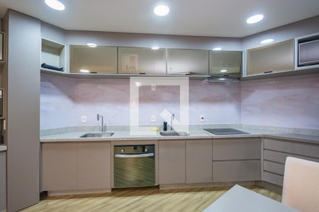 Studio para alugar com 78m², 1 quarto e 1 vaga Studio para alugar com 78m², 1 quarto e 1 vagaKitnet