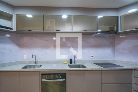 Studio para alugar com 78m², 1 quarto e 1 vaga Studio para alugar com 78m², 1 quarto e 1 vagaKitnet