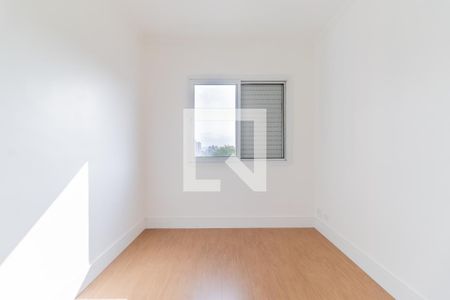 Quarto 1 de apartamento à venda com 2 quartos, 67m² em Jardim Regis, São Paulo