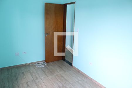 Quarto de casa para alugar com 2 quartos, 83m² em Vila Jockei Clube, São Vicente