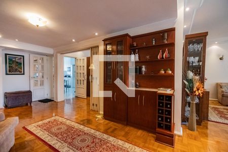 Apartamento à venda com 215m², 3 quartos e 2 vagasSala