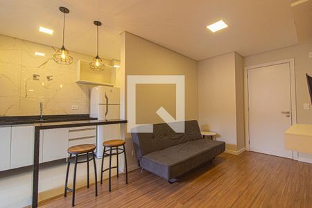 Sala de apartamento para alugar com 1 quarto, 45m² em Centro, Curitiba