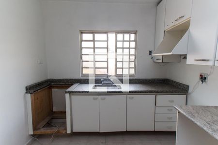 Cozinha de casa para alugar com 1 quarto, 60m² em Parada Inglesa, São Paulo