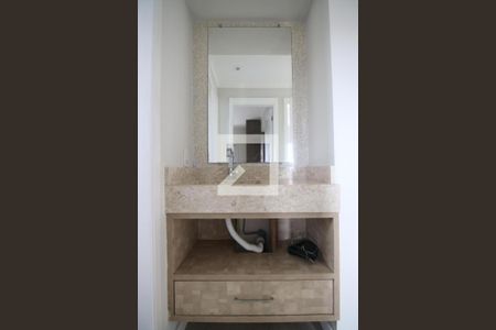 Lavabo de apartamento para alugar com 2 quartos, 47m² em Jardim Castelo, São Paulo