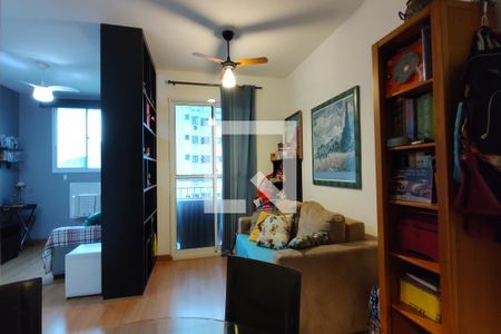 Sala de apartamento à venda com 2 quartos, 64m² em Jacarepaguá, Rio de Janeiro