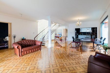 Sala de casa à venda com 5 quartos, 550m² em Sumaré, São Paulo