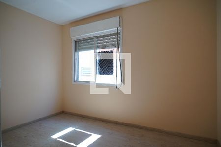 Quarto 1 de apartamento para alugar com 2 quartos, 48m² em Petrópolis, Porto Alegre