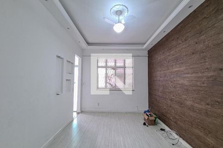 Sala de casa para alugar com 2 quartos, 140m² em Piedade, Rio de Janeiro