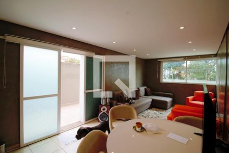 Sala 2 de casa para alugar com 5 quartos, 501m² em Jardim Londrina, São Paulo
