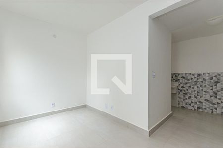 Sala de casa de condomínio para alugar com 2 quartos, 45m² em Jacaré, Niterói