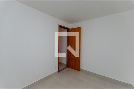 Quarto 1 de apartamento para alugar com 2 quartos, 30m² em Jacaré, Niterói