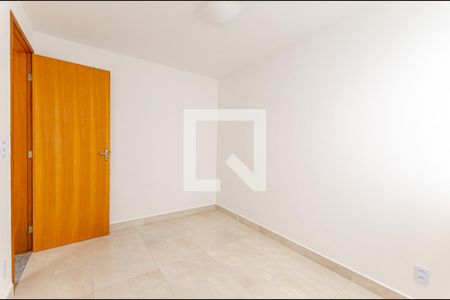 Quarto 1 de apartamento para alugar com 2 quartos, 45m² em Jacaré, Niterói