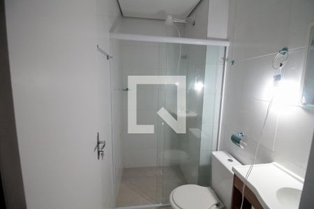 Banheiro de kitnet/studio para alugar com 0 quarto, 22m² em Cidade Mãe do Céu, São Paulo