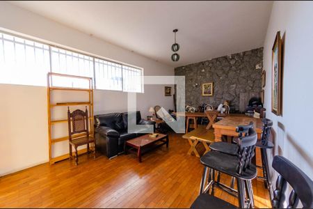 Sala de casa à venda com 3 quartos, 273m² em Prado, Belo Horizonte