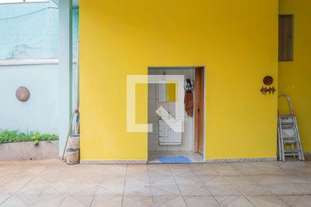 Casa à venda com 160m², 2 quartos e 4 vagas Casa à venda com 160m², 2 quartos e 4 vagasGaragem