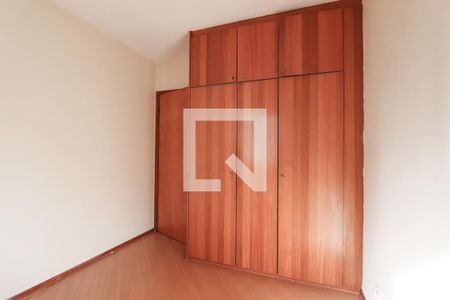 Quarto 1 de apartamento para alugar com 3 quartos, 130m² em Cristo Rei, Curitiba