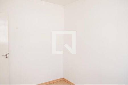 Quarto 2 de apartamento para alugar com 2 quartos, 45m² em Cabral, Contagem