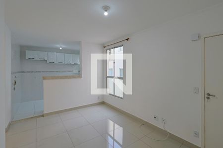 Sala de apartamento para alugar com 2 quartos, 45m² em Cabral, Contagem