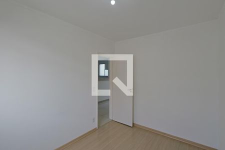 Quarto 1 de apartamento para alugar com 2 quartos, 45m² em Cabral, Contagem