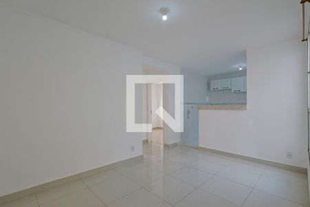 Sala de apartamento para alugar com 2 quartos, 45m² em Cabral, Contagem