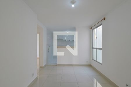 Sala de apartamento para alugar com 2 quartos, 45m² em Cabral, Contagem