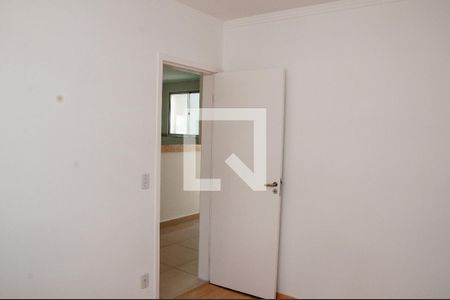 Quarto 1 de apartamento para alugar com 2 quartos, 45m² em Cabral, Contagem