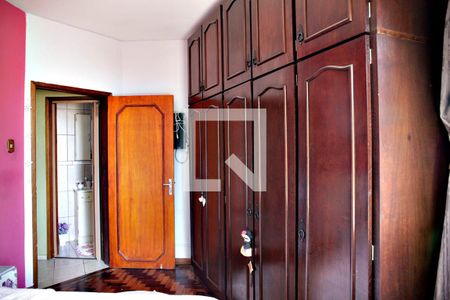 Quarto 1 de apartamento à venda com 2 quartos, 67m² em Jardim Floresta, Porto Alegre