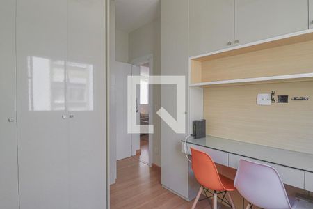 Quarto 1 de apartamento à venda com 3 quartos, 70m² em Santa Tereza, Belo Horizonte