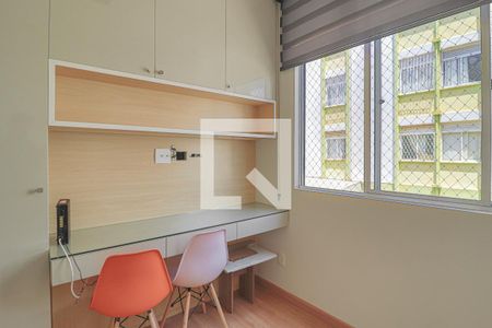 Quarto 1 de apartamento à venda com 3 quartos, 70m² em Santa Tereza, Belo Horizonte