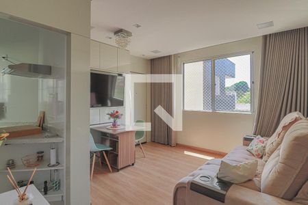 Sala de apartamento à venda com 3 quartos, 70m² em Santa Tereza, Belo Horizonte