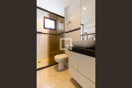 Banheiro de apartamento para alugar com 3 quartos, 90m² em Barra Funda, São Paulo