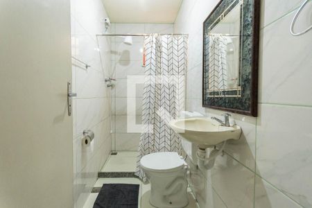 Banheiro de casa para alugar com 1 quarto, 45m² em Rio Comprido, Rio de Janeiro