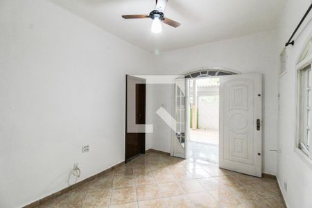 Sala de casa para alugar com 2 quartos, 160m² em Jardim Santa Eugenia, Nova Iguaçu