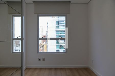 Quarto de apartamento para alugar com 2 quartos, 72m² em Embaré, Santos