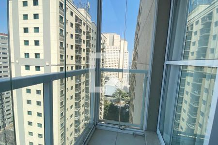 Apartamento para alugar com 1 quarto, 69m² em Alphaville Industrial, Barueri