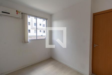 Quarto 2 de apartamento para alugar com 2 quartos, 49m² em São Luiz, Gravataí