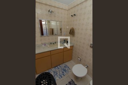 Banheiro da Suíte de apartamento à venda com 3 quartos, 136m² em Higienópolis, Porto Alegre