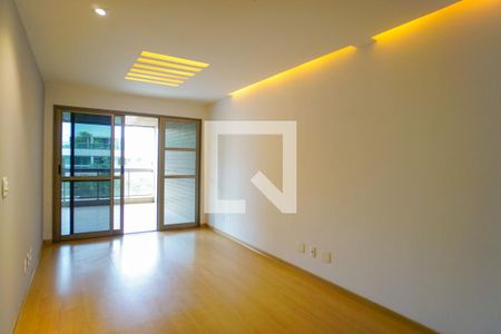 Sala de apartamento à venda com 2 quartos, 105m² em Recreio dos Bandeirantes, Rio de Janeiro