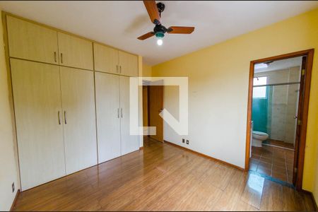 Apartamento à venda com 114m², 3 quartos e 1 vaga Apartamento à venda com 114m², 3 quartos e 1 vagaSuíte