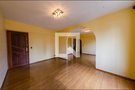 Apartamento à venda com 114m², 3 quartos e 1 vaga Apartamento à venda com 114m², 3 quartos e 1 vagaSala