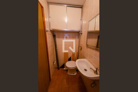 Apartamento à venda com 114m², 3 quartos e 1 vaga Apartamento à venda com 114m², 3 quartos e 1 vagaBanheiro de serviço