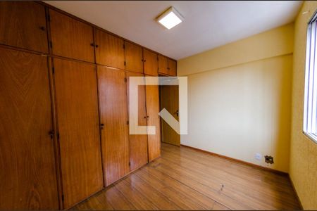 Apartamento à venda com 114m², 3 quartos e 1 vaga Apartamento à venda com 114m², 3 quartos e 1 vagaQuarto 1