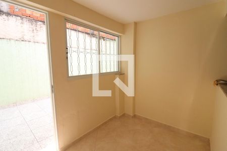 Sala  de casa à venda com 2 quartos, 100m² em Vila Aurora (zona Norte), São Paulo