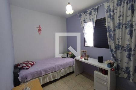 quarto 1 de casa à venda com 3 quartos, 125m² em Jardim Maringá, São Paulo